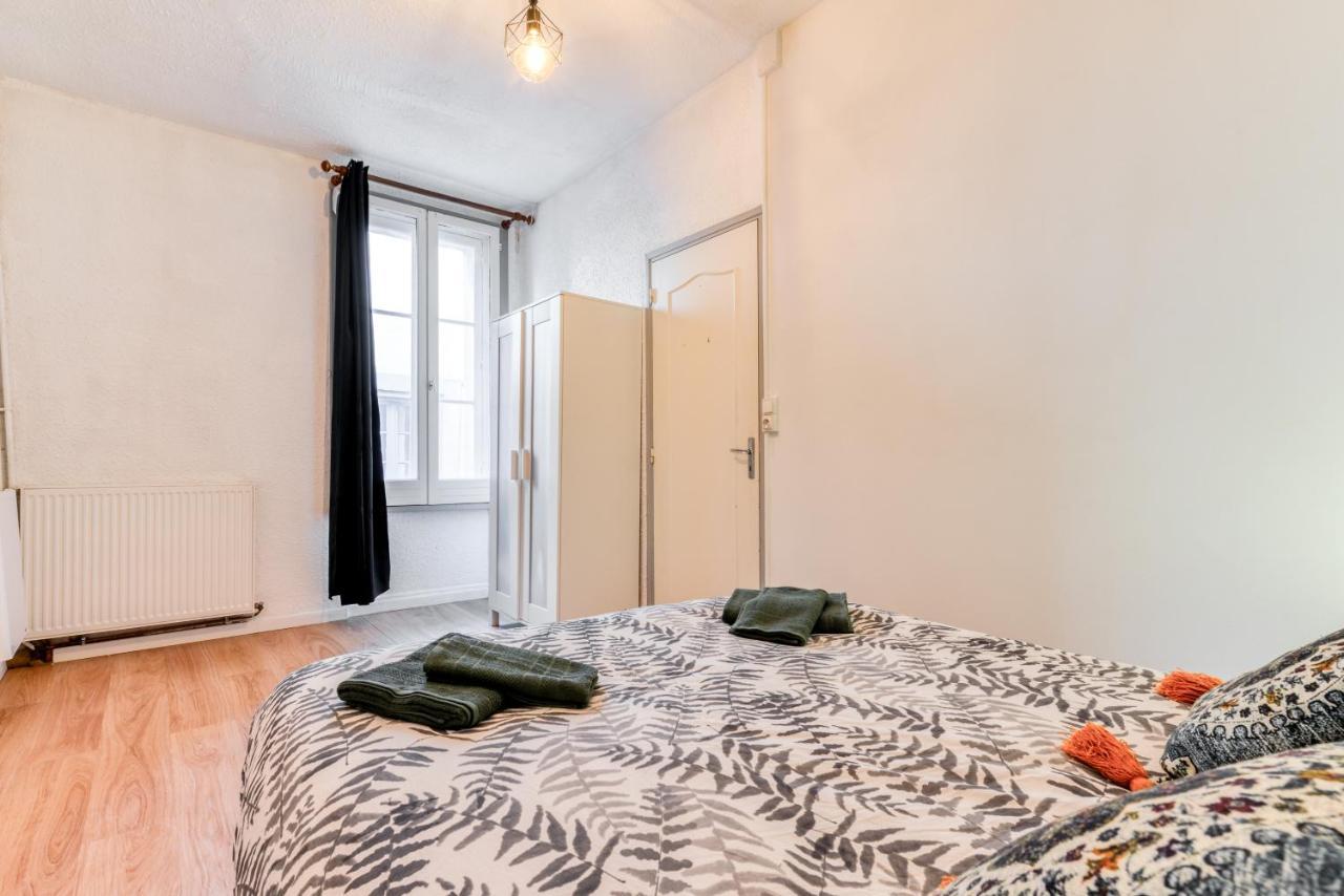 Le Central - Wifi - Tout A Pied Apartment การ์กาซอน ภายนอก รูปภาพ